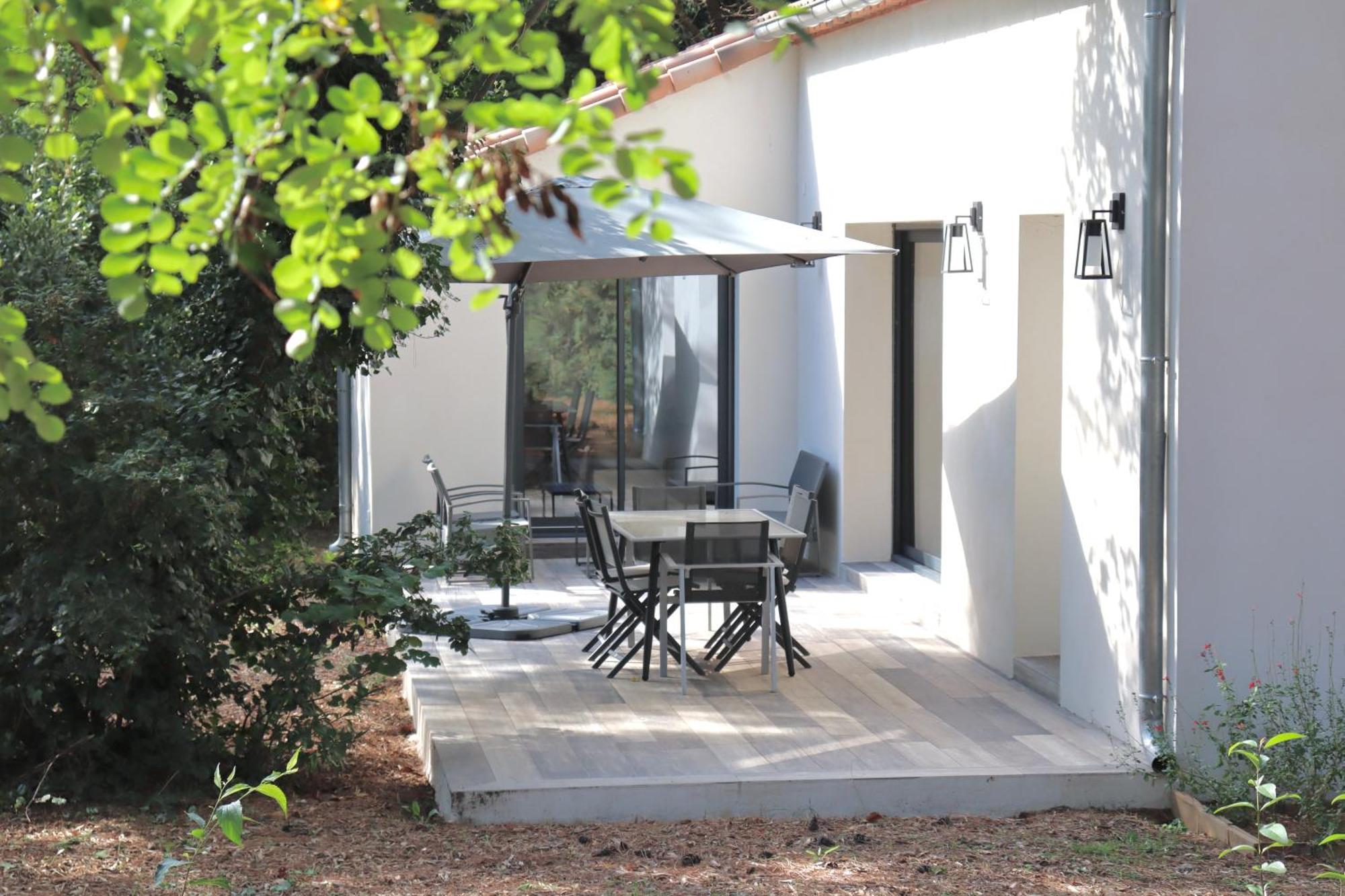 Gites Avec Piscine Et Jacuzzi Au Mas De Cadoule Saint-Just  ห้อง รูปภาพ