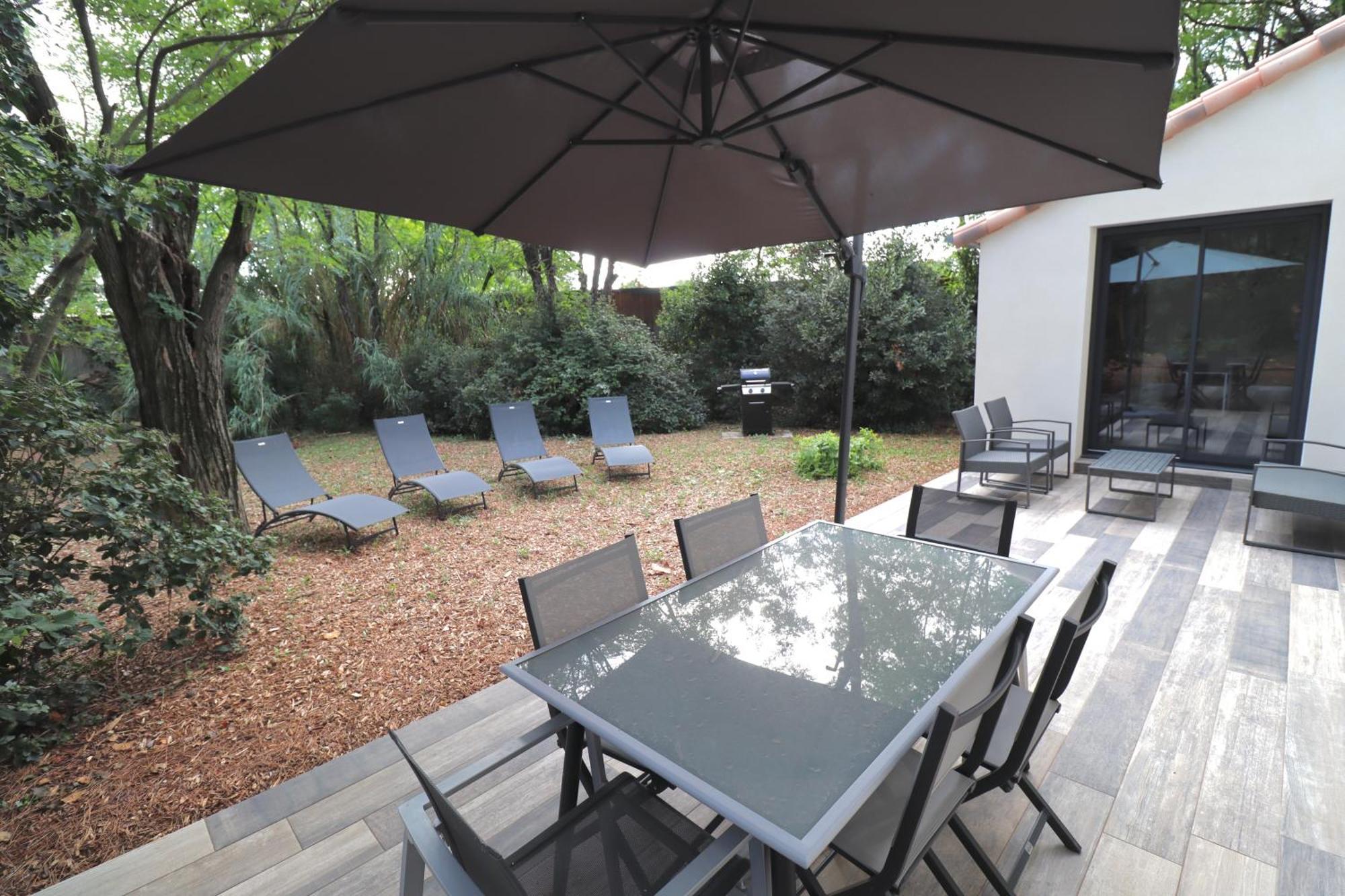 Gites Avec Piscine Et Jacuzzi Au Mas De Cadoule Saint-Just  ห้อง รูปภาพ